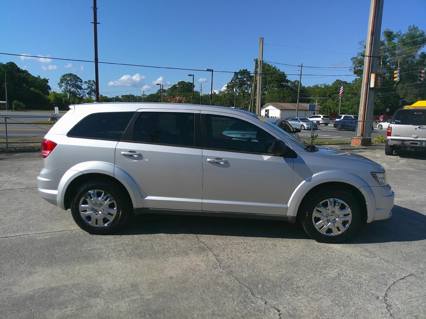 2014 SILVER DODGE JOURNEY SE (3C4PDCAB1ET) , located at 10405 Abercorn Street, Savannah, GA, 31419, (912) 921-8965, 31.988262, -81.131760 - Photo#4